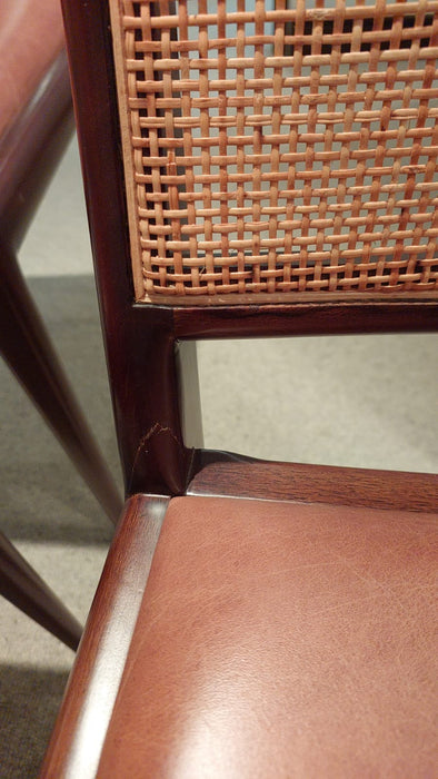 Conjunto com 4 Cadeiras “GB01” (duas com avarias) – Geraldo de Barros para Dpot