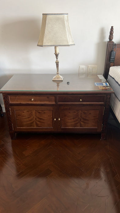 Mesa de Cabeceira
