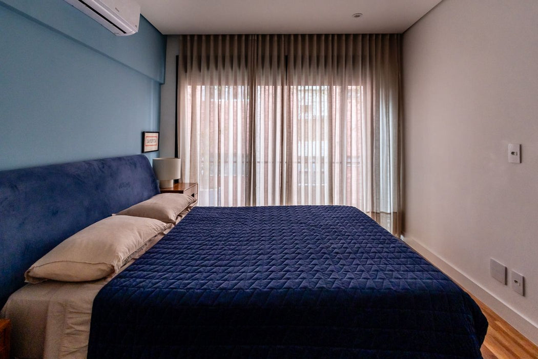 Cama Queen Size (colchão incluso) - Breton
