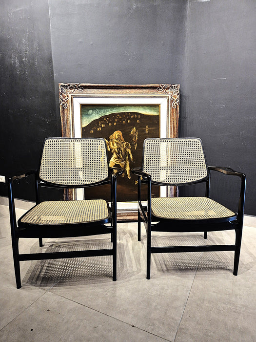 Poltrona "Oscar" em Madeira Ebanizada - Sérgio Rodrigues (Reedição LinBrasil)