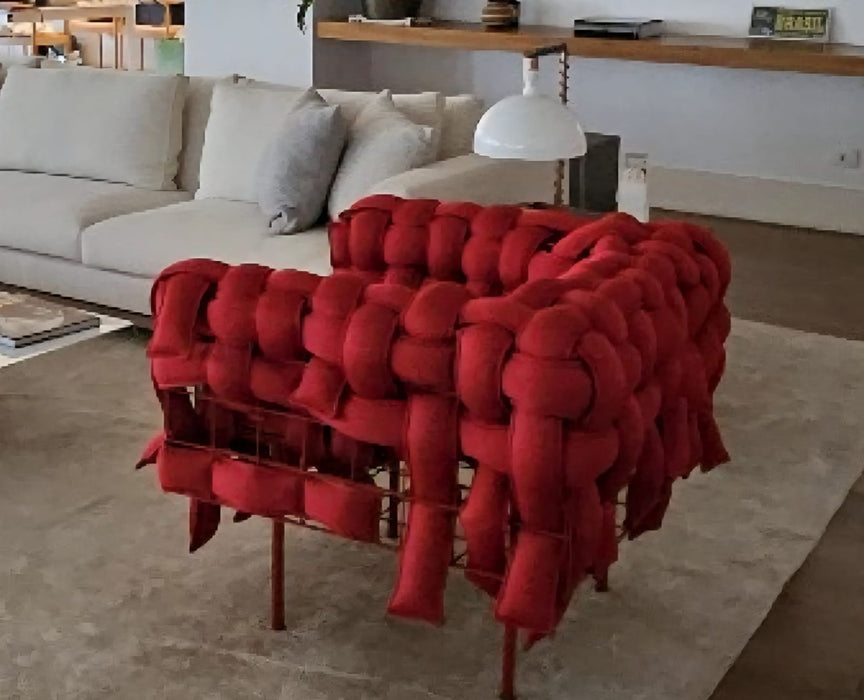 Poltrona "Underconstruction" Red – Pedro Franco para A Lot of Brasil