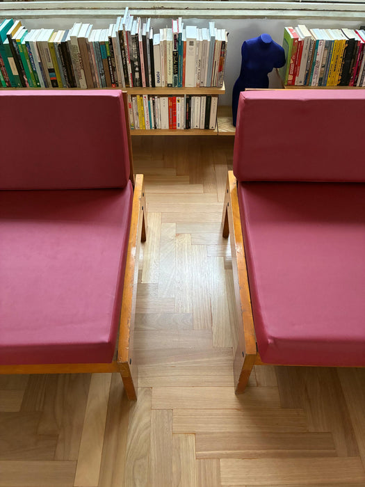 Par de Poltronas Vintage