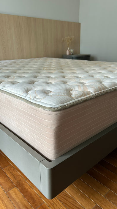 Cama Box Queen "Slim" com Colchão (Simmons Sensations Moderate) - Artefacto