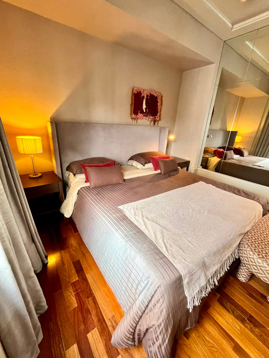 Cama "Tribeca" King Size (colchão não incluso) – Artefacto