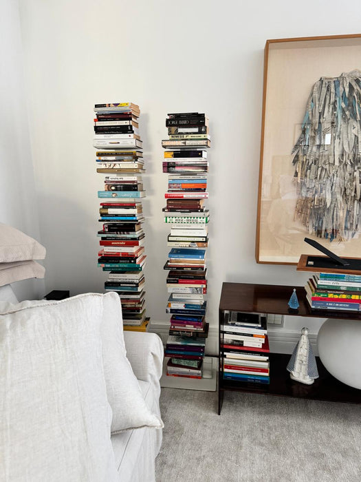 Estante de Livros “Story” Branca – Design Within Reach
