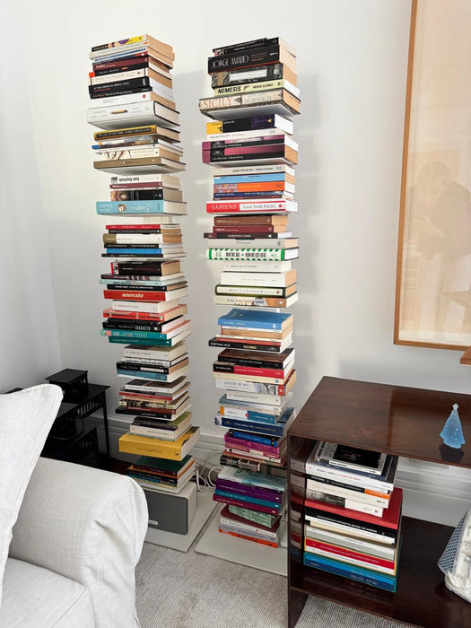 Estante de Livros “Story” Branca – Design Within Reach