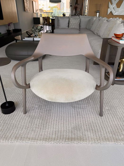 Par de Poltronas "Celine" – Jader Almeida