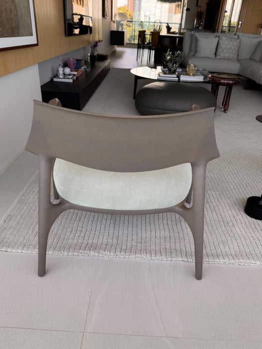 Par de Poltronas "Celine" – Jader Almeida