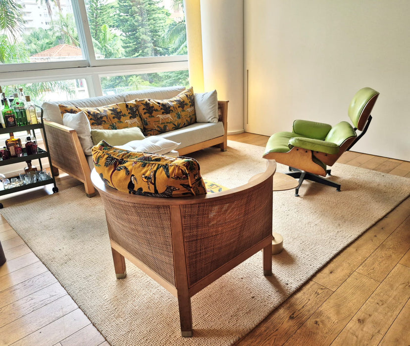 Poltrona "Charles Eames" em Couro - Casa 21