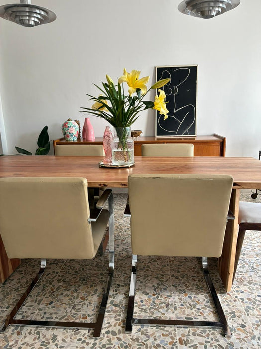 Conjunto de 4 Cadeiras “BRNO” em Couro – Ludwig Mies van der Rohe