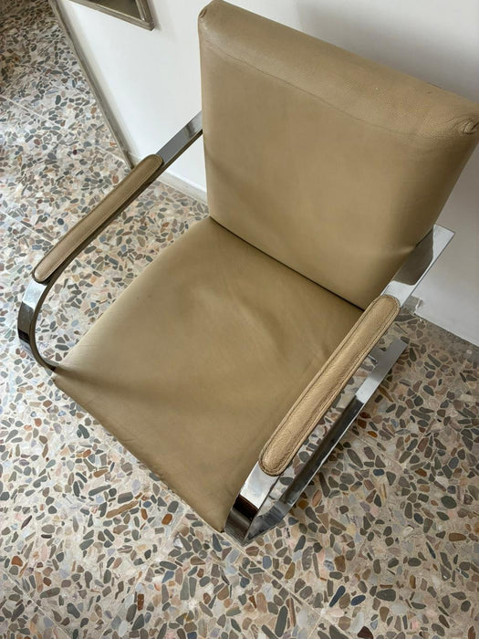 Conjunto de 4 Cadeiras “BRNO” em Couro – Ludwig Mies van der Rohe