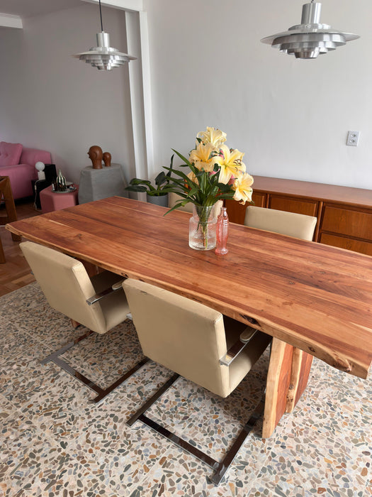 Conjunto de 4 Cadeiras “BRNO” em Couro – Ludwig Mies van der Rohe