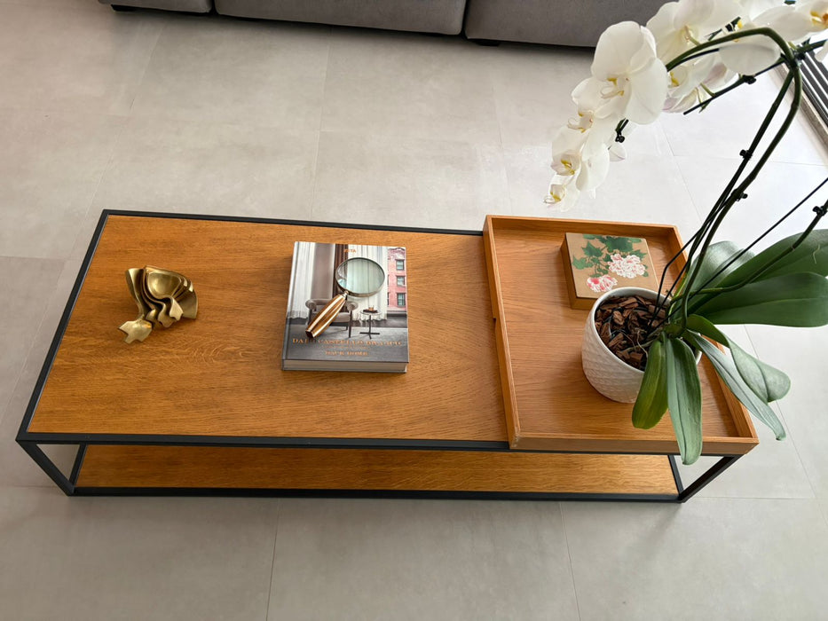 Mesa de Centro "Dama" – Ateliê Fernando Jaeger