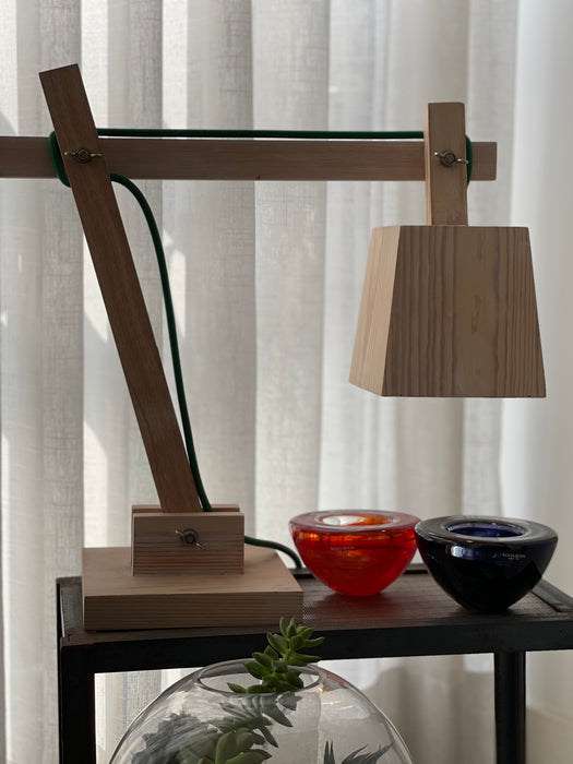 Luminária de mesa "Wood Lamp" - Moooi
